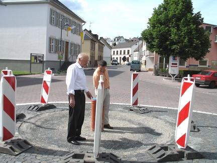 Dorfbrunnen 25.5.2005-13