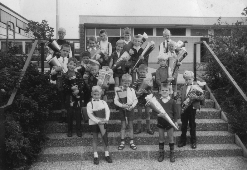 Einschulung Jahrgang 1962/63 (Jungen)